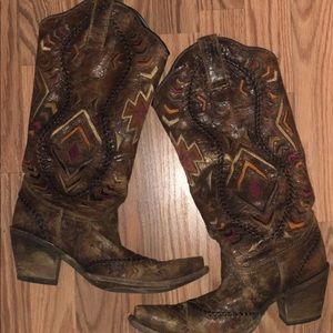 Corral boots